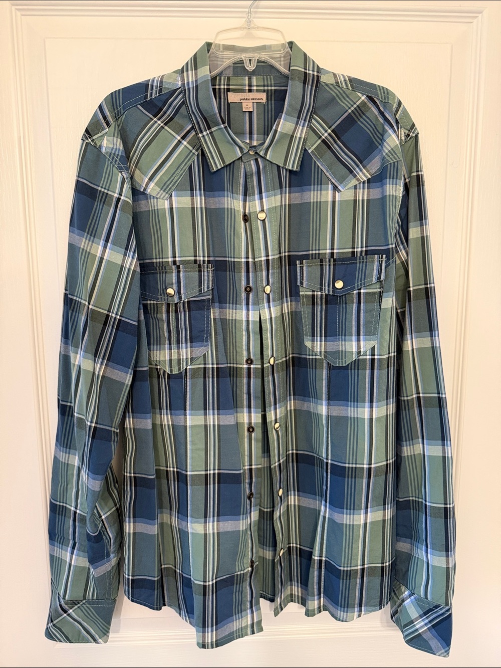 Casual Men's Blue & Green Plaid Button-Down Shirt